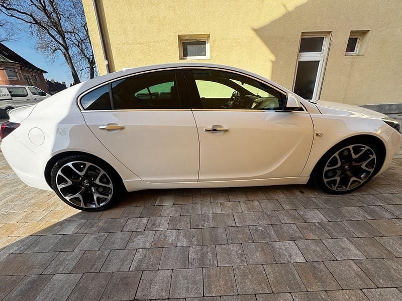 Gebraucht Opel Insignia OPC 325 PS (239 kW) 2017 Weiß Limousine