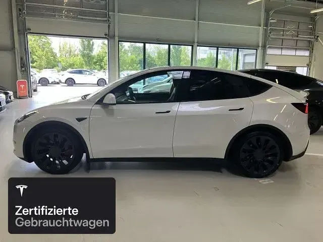Gebraucht Tesla Model Y Performance 392 kW (533 PS) 2022 Weiß SUV