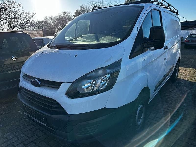 Weiß Gebraucht 2018 Ford Transit Custom Limousine | 9.999 € (Fairer Preis) - Bild 1/4