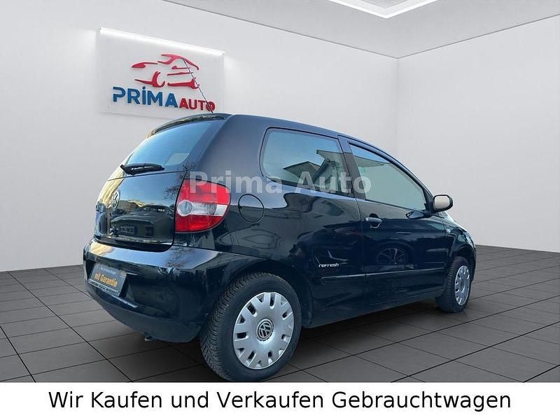 Gebraucht VW Fox Refresh 54 PS (39 kW) 2010 Schwarz Kleinwagen