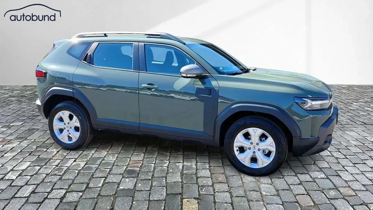 Nowe Dacia Duster Celebration 140 KM (102 kW) 2026 Zielony SUV