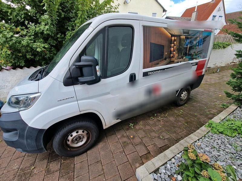 Weiß Gebraucht 2018 Fiat Ducato Van | 12.700 € (Superpreis) - Bild 1/4