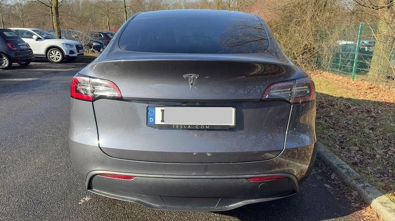Gebraucht Tesla Model Y RWD 188 kW (256 PS) 2023 Grau SUV