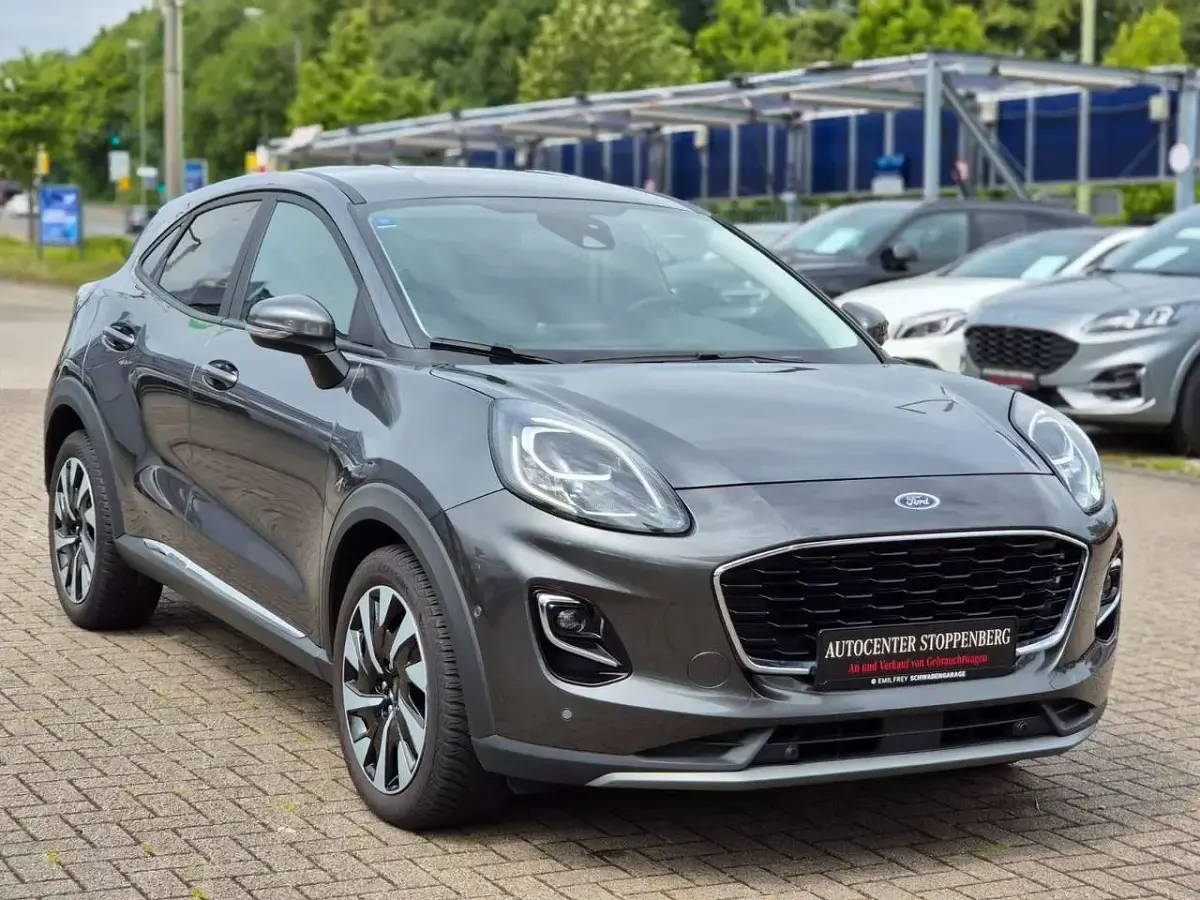 Gebraucht Ford Puma Titanium 125 PS (91 kW) 2022 Grau SUV