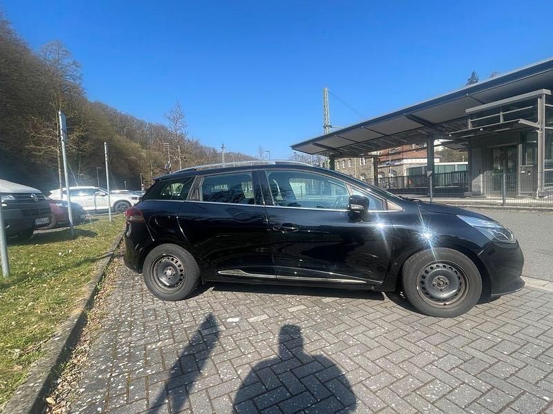 Gebraucht Renault Clio IV Dynamique 90 PS (66 kW) 2015 Schwarz Limousine