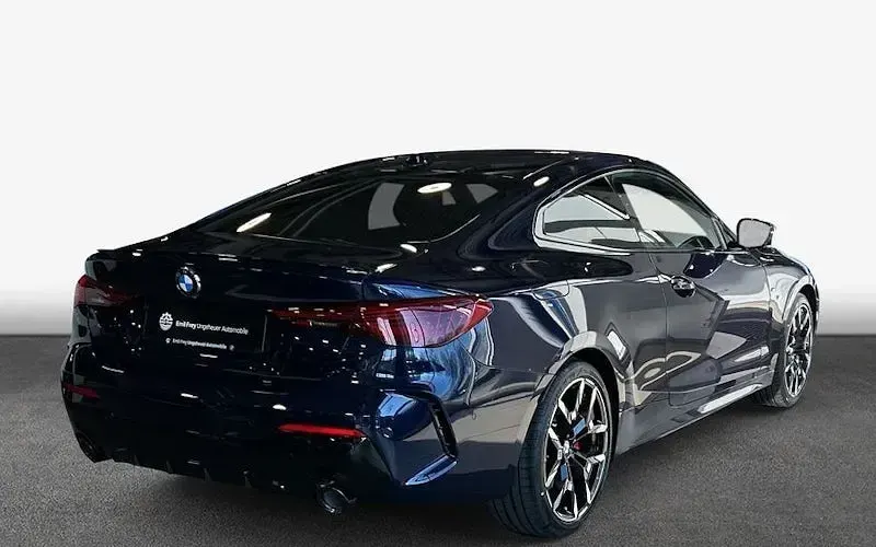 Neu BMW 430 M Sport 245 PS (180 kW) 2025 Blau Coupé
