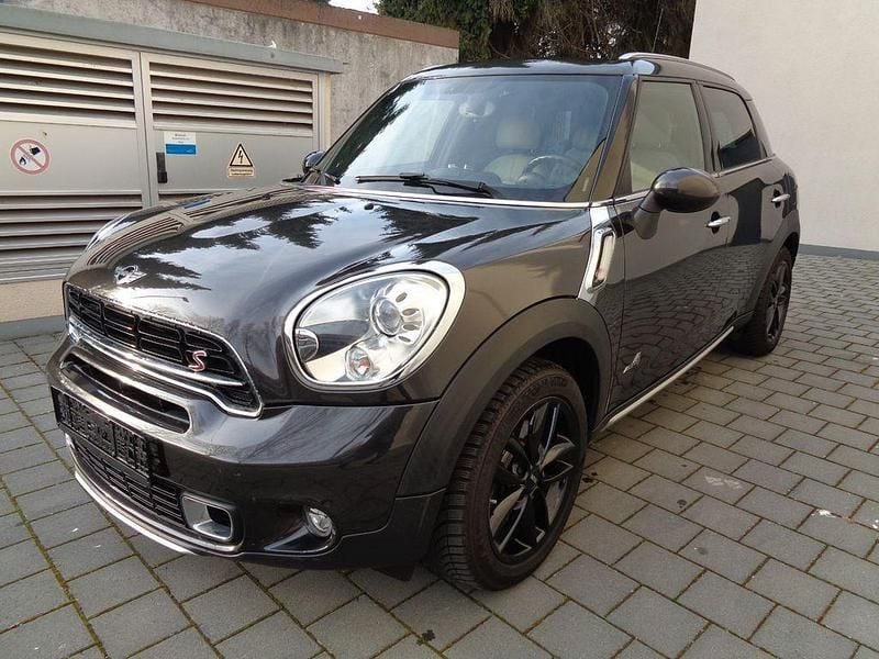 Grau Gebraucht 2016 Mini Cooper S Countryman SUV | 11.900 € (Guter Preis) - Bild 1/4