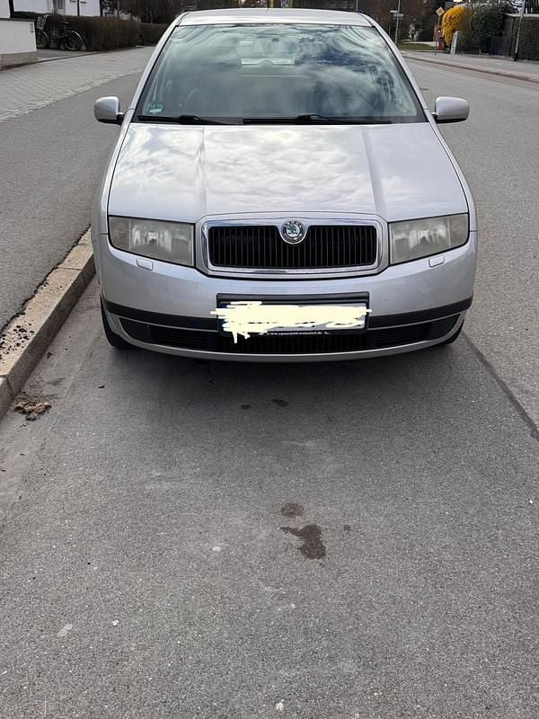 Gebraucht Skoda Fabia 68 PS (50 kW) 2002 Grau Kleinwagen