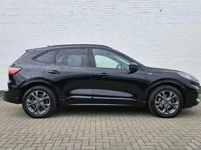 Gebraucht Ford Kuga ST-Line X 150 PS (110 kW) 2021 Obsidianschwarz metallic SUV