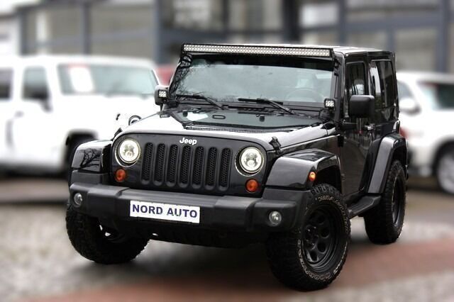 Schwarz Gebraucht 2007 Jeep Wrangler Sahara SUV | 16.970 € (Fairer Preis) - Bild 1/4