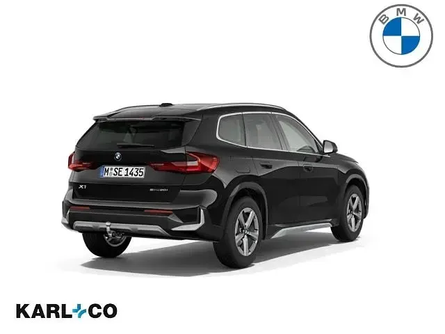 Second-hand BMW X1 xLine 156 CP (114 kW) 2023 Negru SUV