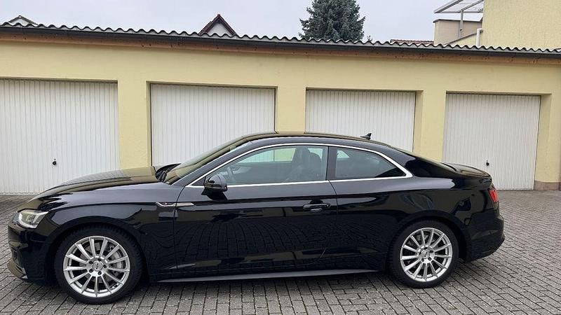 Gebraucht Audi A5 Ambiente 330 PS (242 kW) 2016 Schwarz Coupé