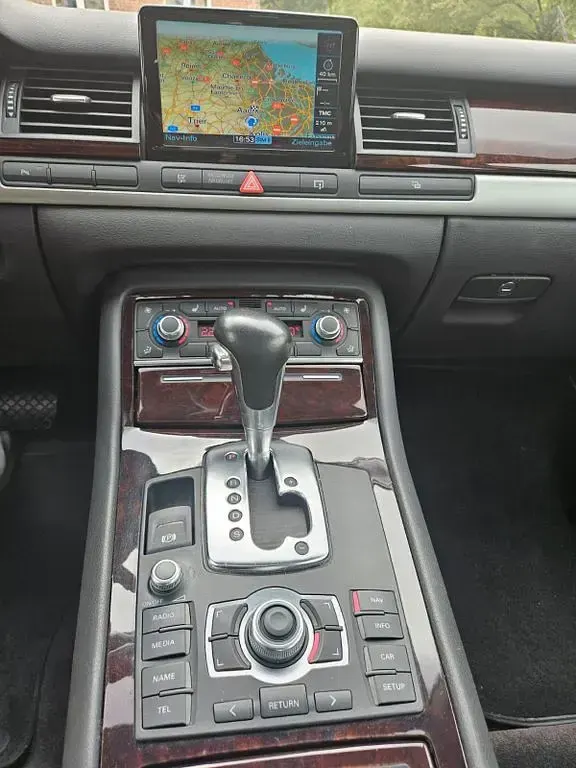 Gebraucht Audi A8 Sport 260 PS (191 kW) 2008 Blau Limousine