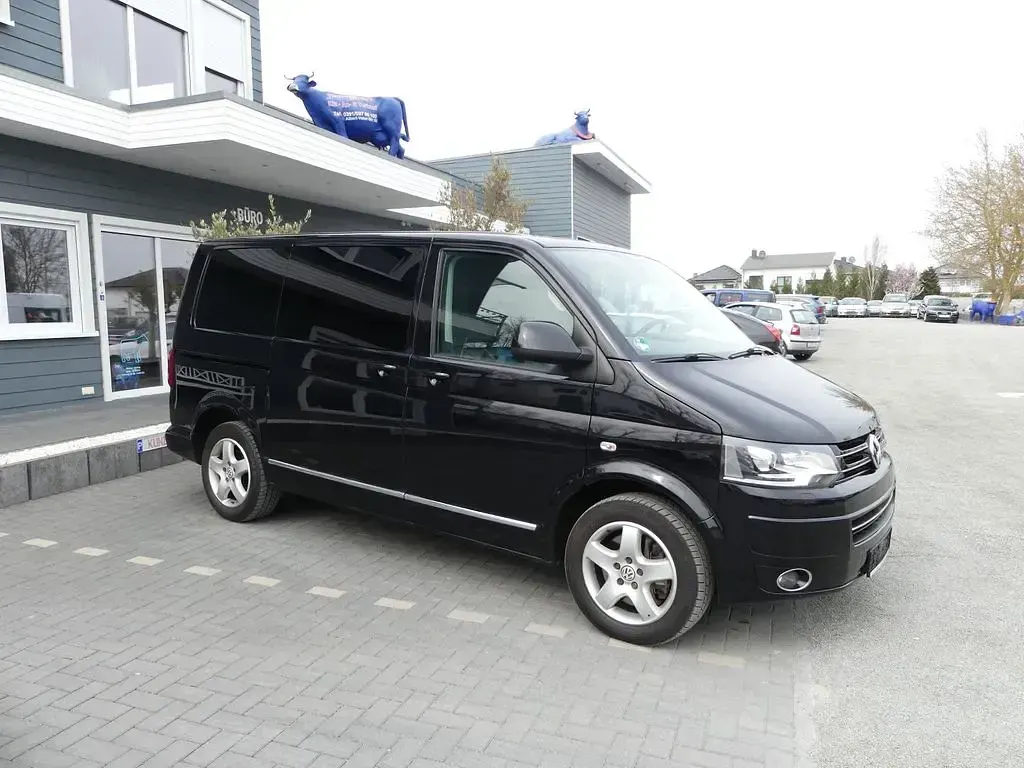Usata VW T5 Highline 179 CV (131 kW) 2011 Nero Furgone