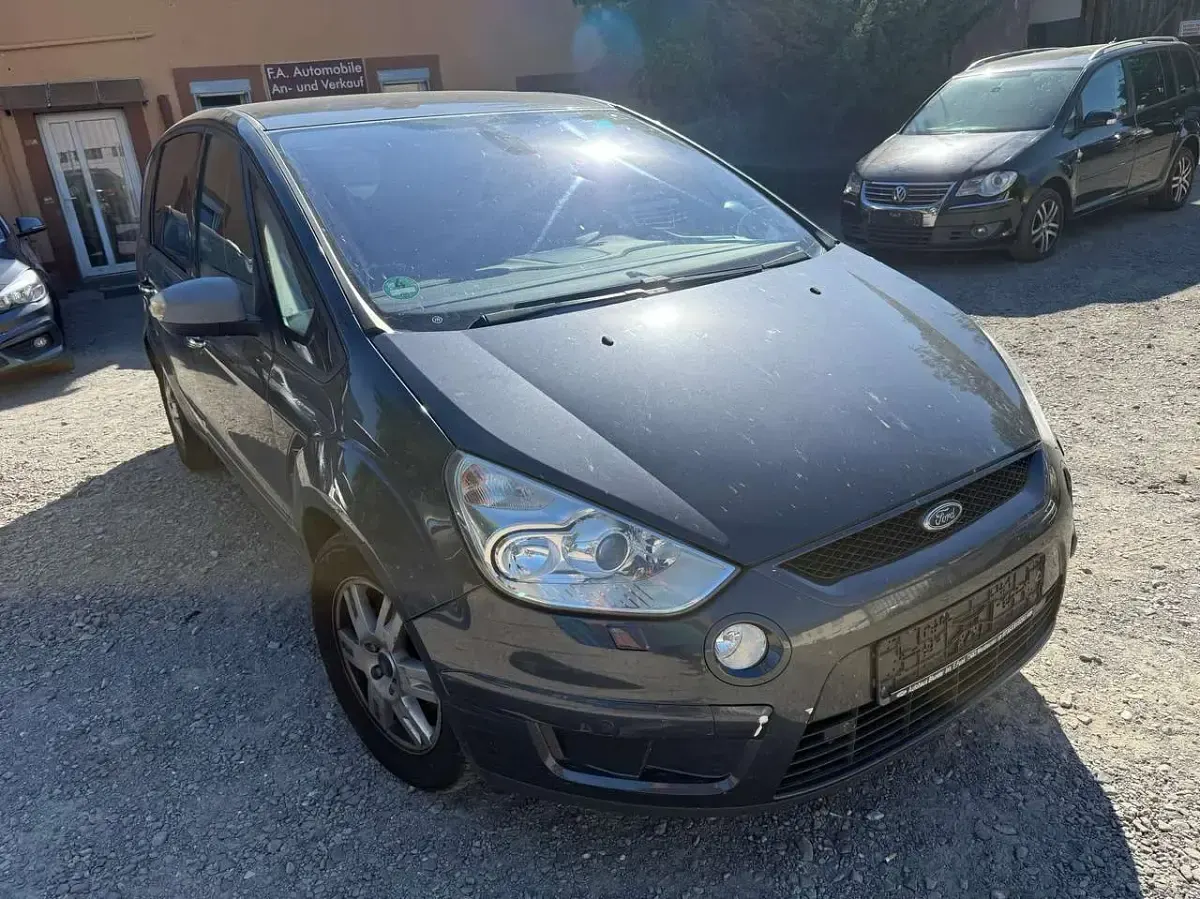 Gebraucht Ford S-MAX Titanium 140 PS (102 kW) 2009 Royalgrau met. Van / Kleinbus