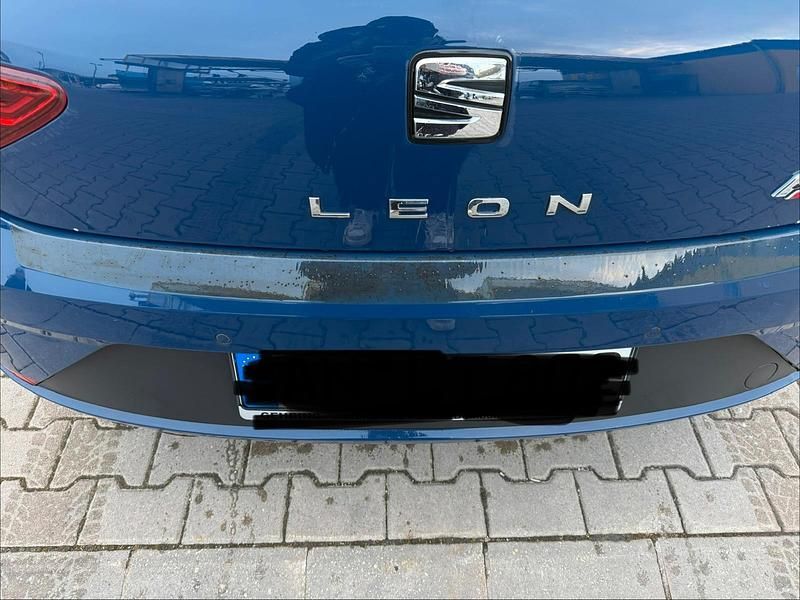 Gebraucht Seat Leon FR 125 PS (91 kW) 2017 Blau Kleinwagen