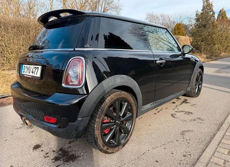 Gebraucht Mini Cooper S 174 PS (127 kW) 2009 Schwarz Kleinwagen
