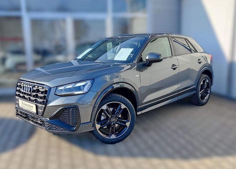 Neu Audi Q2 S-Line 150 PS (110 kW) 2026 Grau SUV