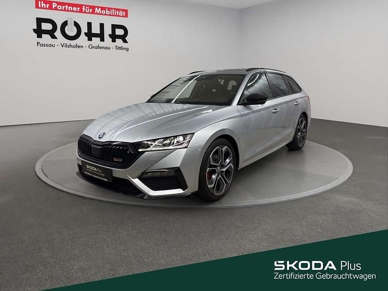 Brillant silber metallic Gebraucht 2022 Skoda Octavia RS Kombi | 29.830 € (Fairer Preis) - Bild 1/4