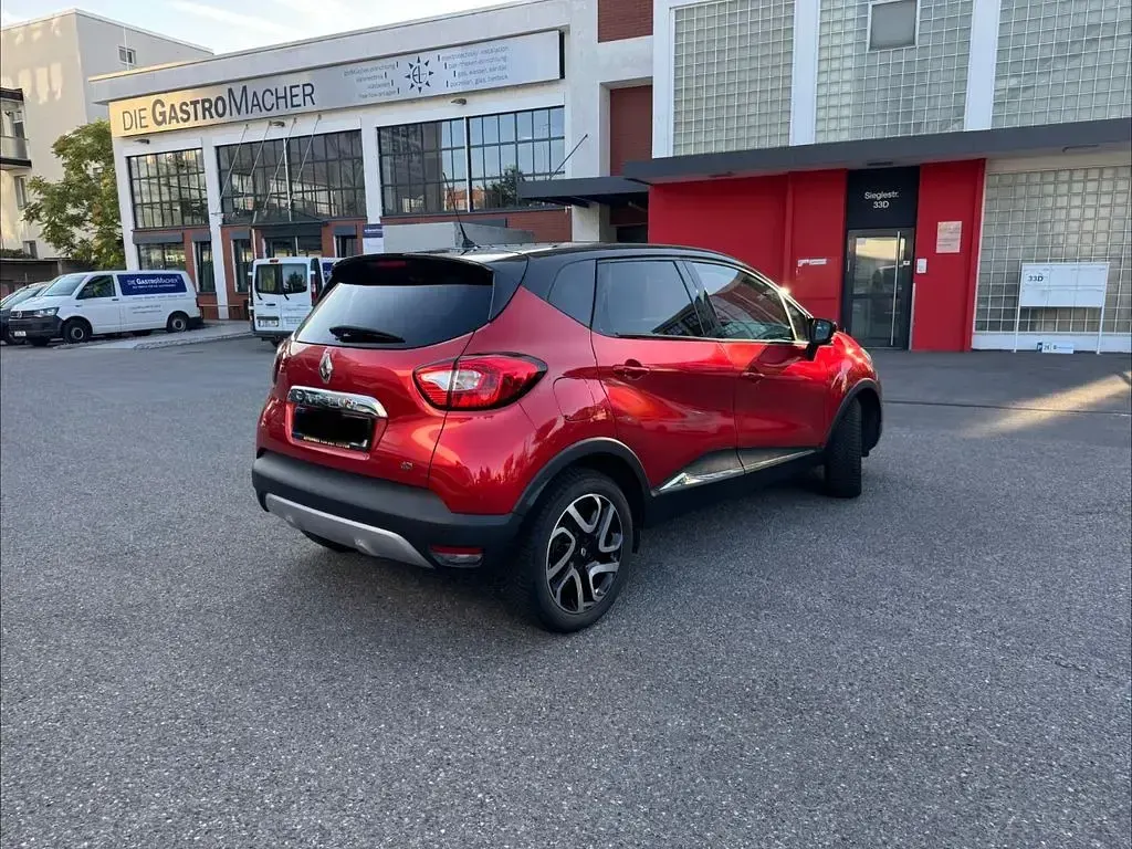 Gebraucht Renault Captur Experience 90 PS (66 kW) 2015 Rot SUV