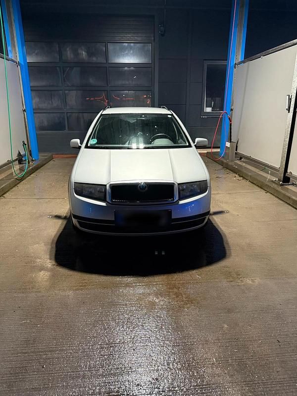 Gebraucht Skoda Fabia 64 PS (47 kW) 2003 Silber Kombi