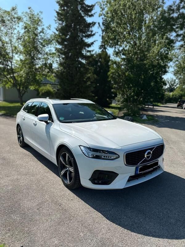 Weiß Gebraucht 2018 Volvo V90 R-Design Kombi | 24.490 € (Fairer Preis) - Bild 1/4