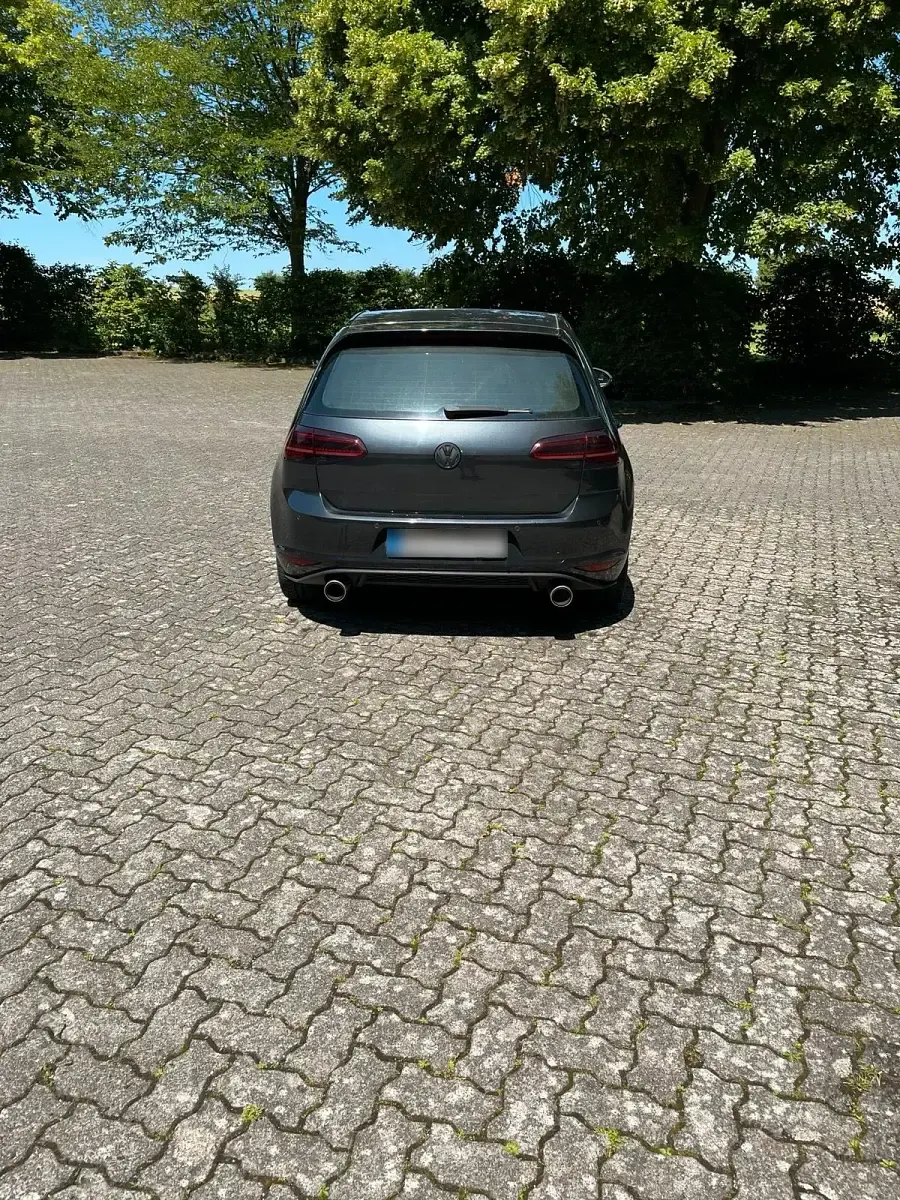 Gebraucht VW Golf VII GTI 220 PS (161 kW) 2015 Grau Limousine