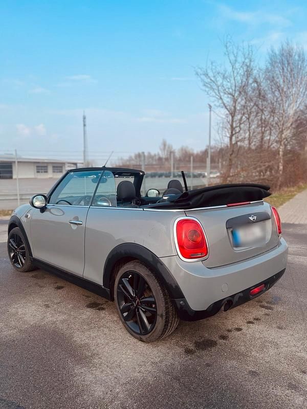 Gebraucht Mini Cooper Cabriolet 98 PS (72 kW) 2018 Grau Cabrio