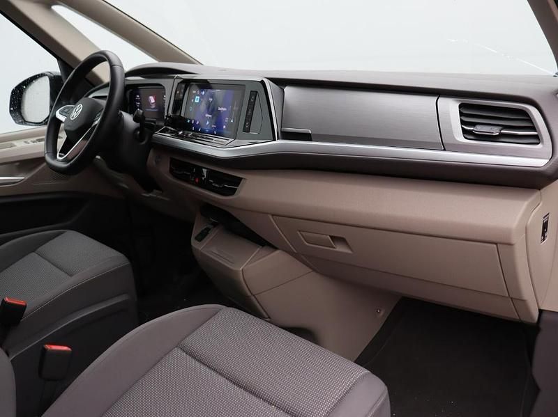 Gebraucht VW Multivan Life 150 PS (110 kW) 2024 Schwarz Van