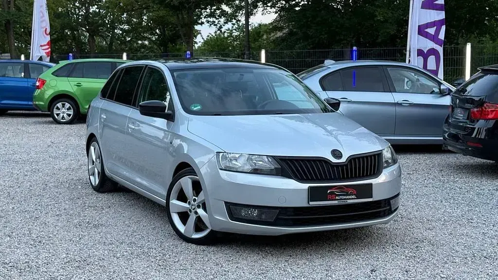 Gebraucht Skoda Rapid 86 PS (63 kW) 2014 Grau Kleinwagen
