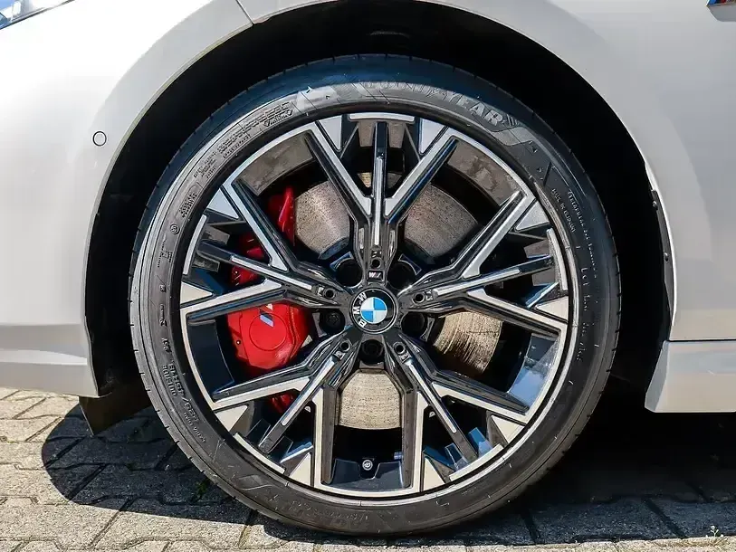 Gebraucht BMW 120 M Sport 156 PS (114 kW) 2025 Alpinweiss iii Kleinwagen