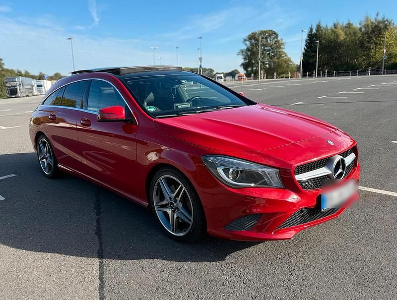 Rot Gebraucht 2016 Mercedes 250 Kombi | 16.500 € (Superpreis) - Bild 1/4