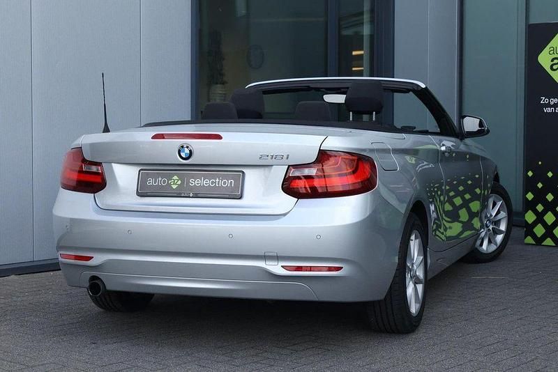 Gebraucht BMW 218 Executive 136 PS (100 kW) 2016 Grau Cabrio