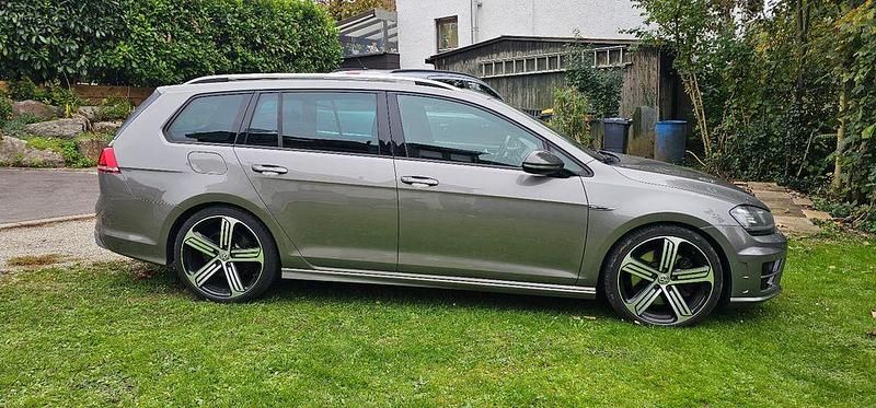 Gebraucht VW Golf VII R 300 PS (220 kW) 2015 Grau Kombi