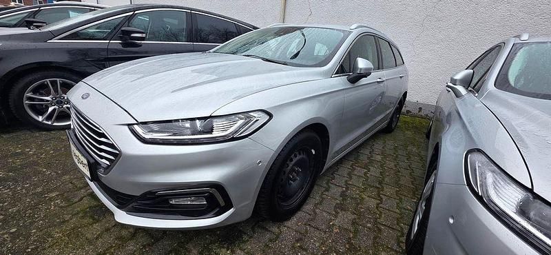 Silber Gebraucht 2020 Ford Mondeo Titanium Kombi | 13.990 € (Fairer Preis) - Bild 1/4