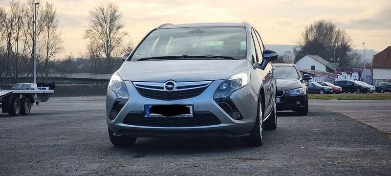 Gebraucht Opel Zafira Tourer Innovation 136 PS (100 kW) 2014 Grau Van / Kleinbus