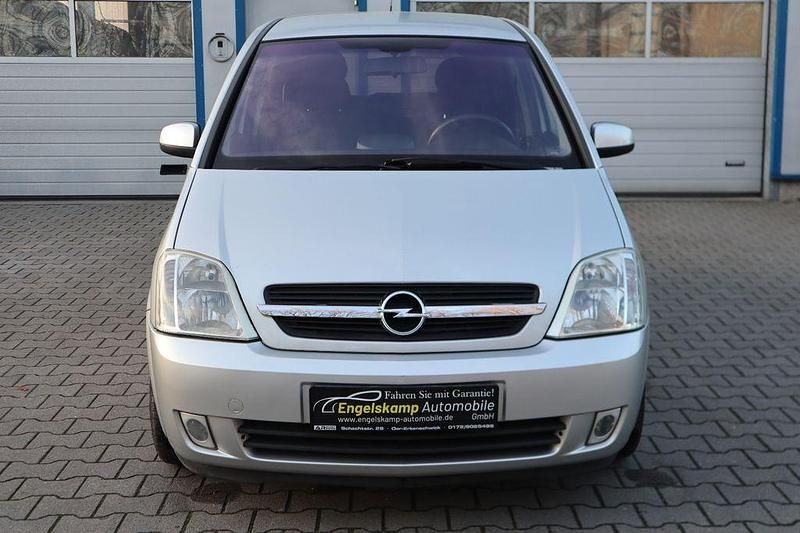 Gebraucht Opel Meriva 87 PS (63 kW) 2004 Silber Van / Kleinbus