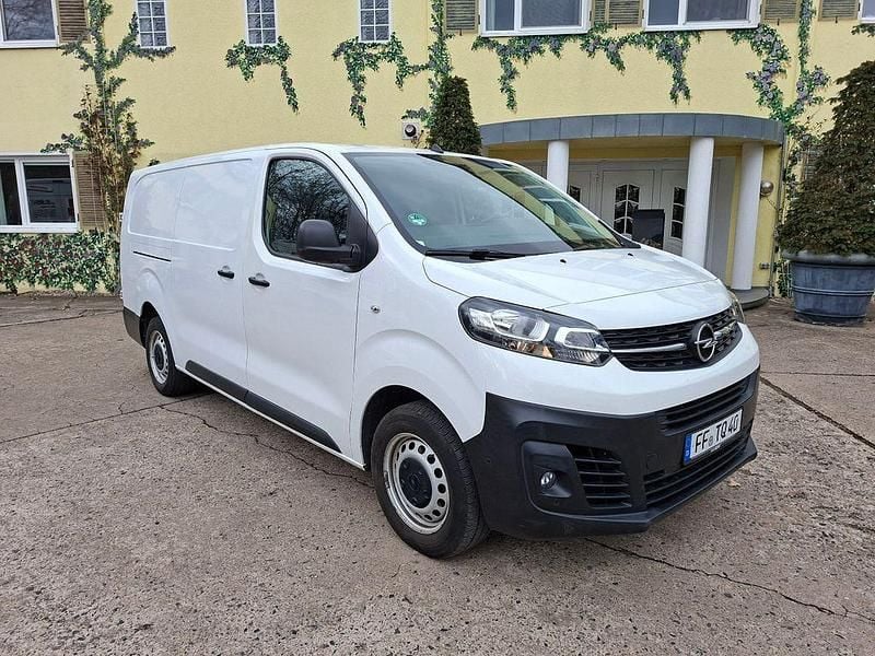 Gebraucht Opel Vivaro Edition 122 PS (89 kW) 2020 Weiß Van / Kleinbus