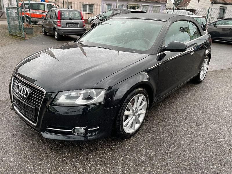 Phantomschwarz perleffekt Gebraucht 2011 Audi A3 Cabriolet Ambition Cabrio | 12.900 € (Etwas zu teuer) - Bild 1/4