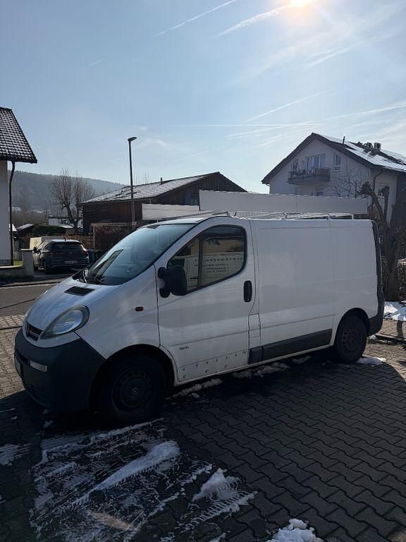 Gebraucht Opel Vivaro 110 PS (80 kW) 2006 Weiß Van / Kleinbus