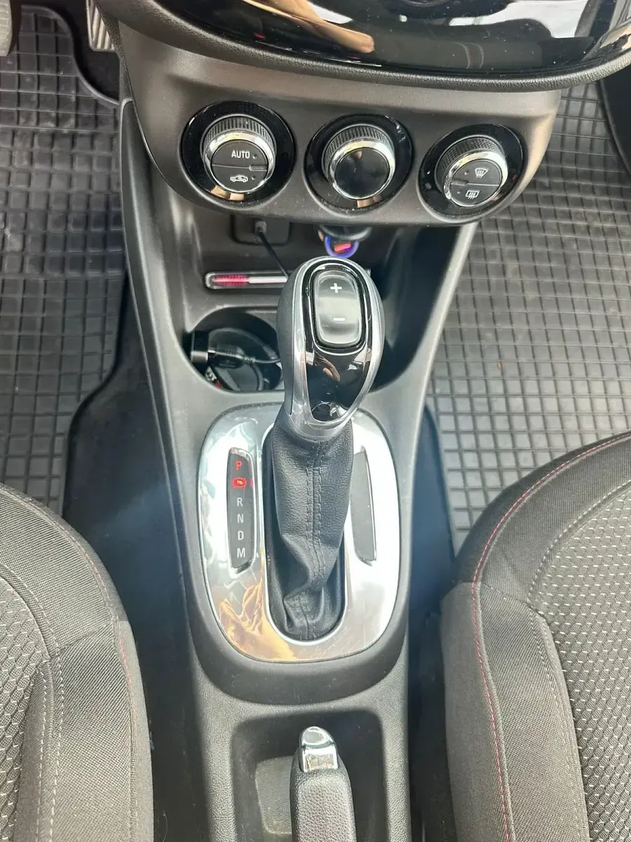 Gebraucht Opel Corsa 90 PS (66 kW) 2017 Grau Kleinwagen