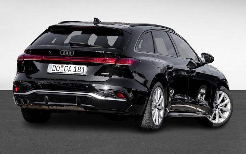 Gebraucht Audi A5 S-Line 204 PS (150 kW) 2025 Mythosschwarz metallic Coupé