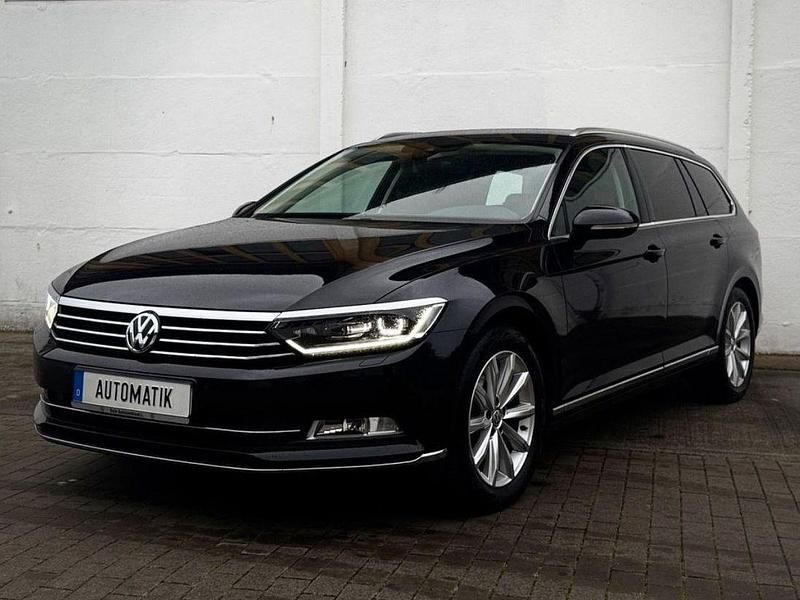 Schwarz Gebraucht 2019 VW Passat Highline Kombi | 15.490 € (Fairer Preis) - Bild 1/4