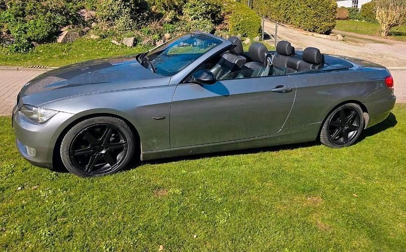 Gebraucht BMW 325 Cabriolet 217 PS (159 kW) 2007 Silber Cabrio