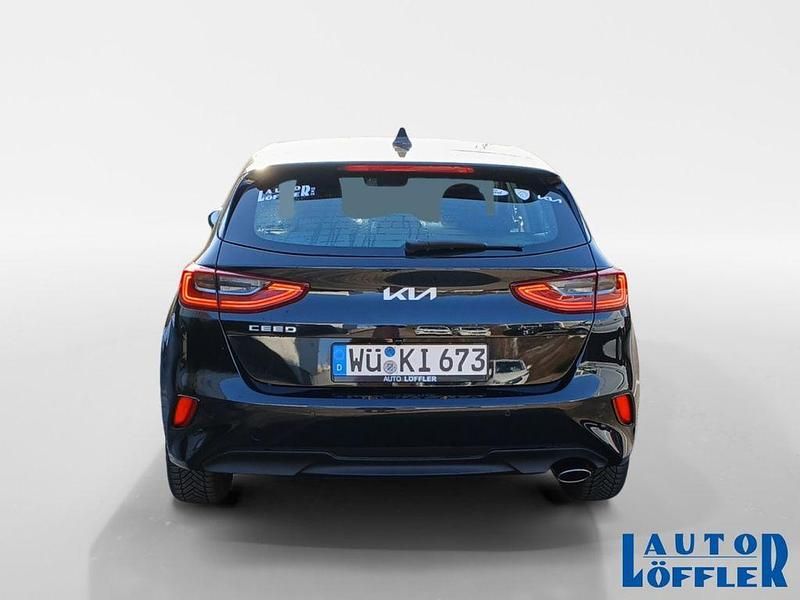 Gebraucht Kia Ceed Vision 140 PS (102 kW) 2025 Schwarz Kleinwagen