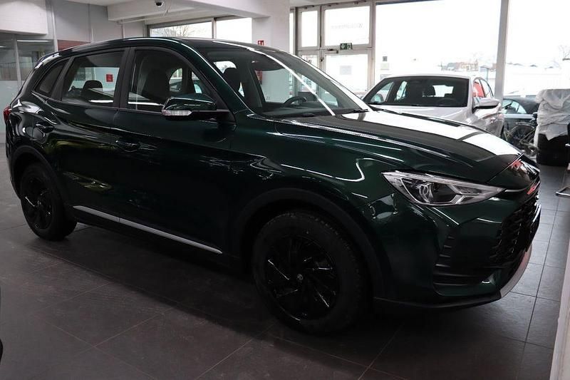 Neu MG ZS 116 PS (85 kW) 2025 Grün SUV