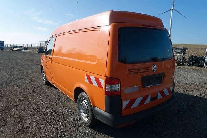 Second-hand VW Transporter 140 CP (102 kW) 2013 Portocaliu Van