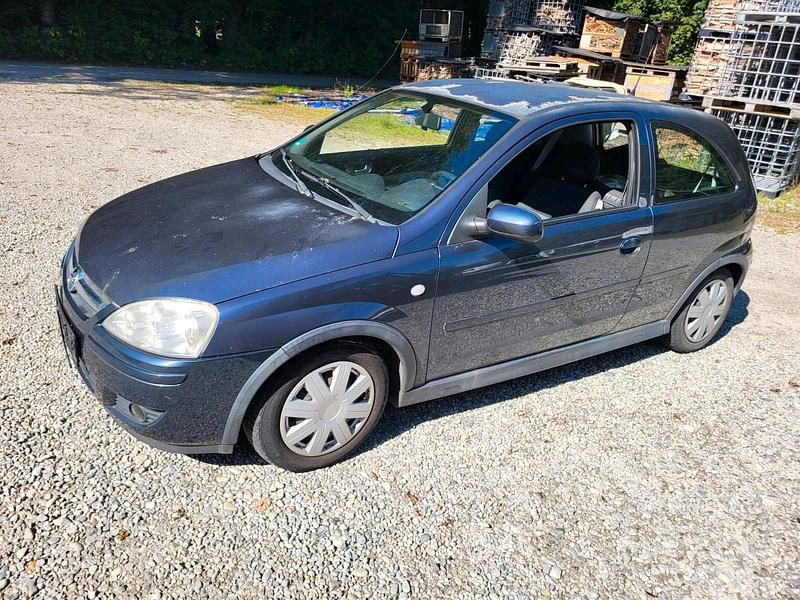 Grau Gebraucht 2006 Opel Corsa Kleinwagen | 400 € (Superpreis) - Bild 1/4