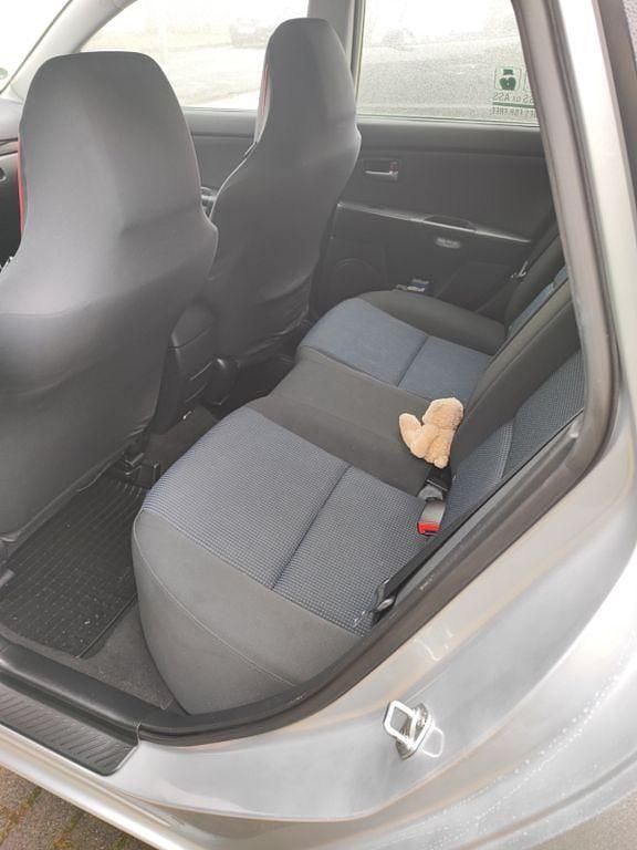 Gebraucht Mazda 3 Comfort 105 PS (77 kW) 2004 Silber Limousine