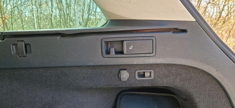 Gebraucht VW Passat Highline 150 PS (110 kW) 2015 Weiß Kombi